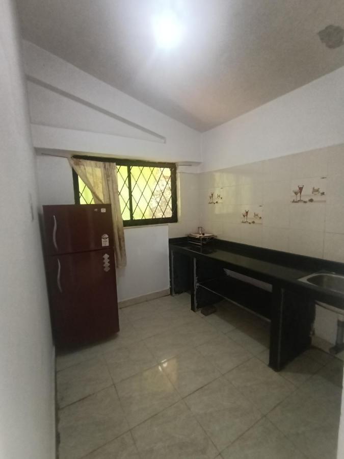 Sera'S Guest House Baga Exterior foto